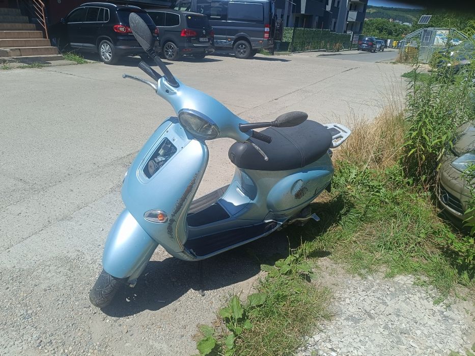 Scuter Piaggio Vespa et4 150cc 2004