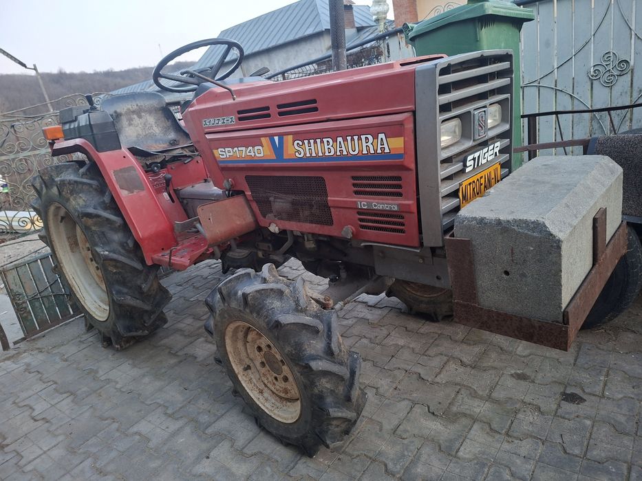 Tractor shinbaura