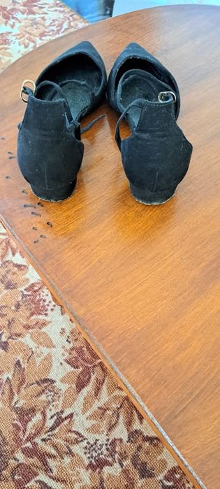 Обувки, високи токчета