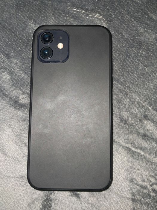 Vand Iphone 12 și PlayStation 4 detalii in desciere