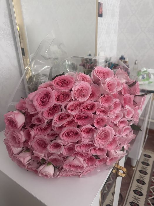 51Цветы букеты гулдеr revel