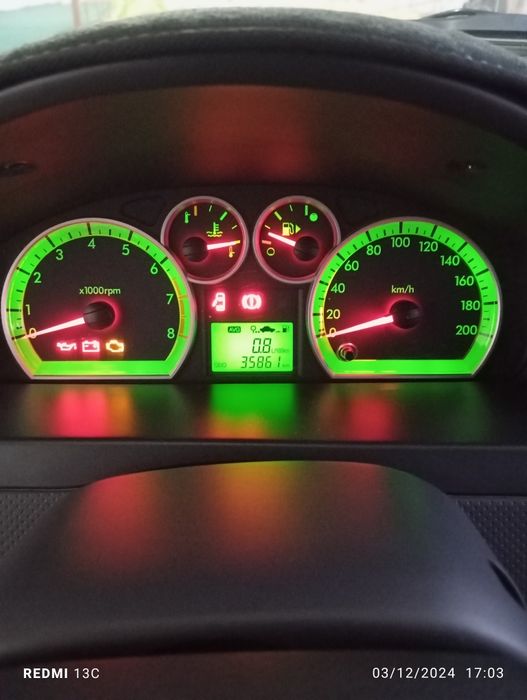 Moshina sotiladi NEXIA 3