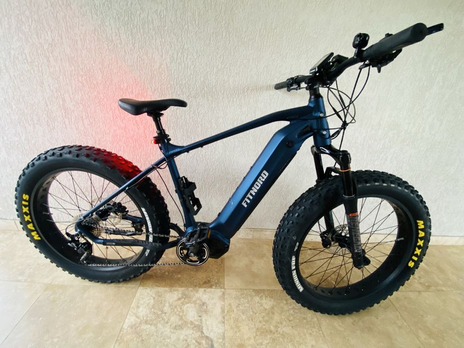 Bicicleta fitnord rumble 1000 electrica