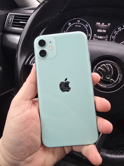 Iphone 11  green recondiționat