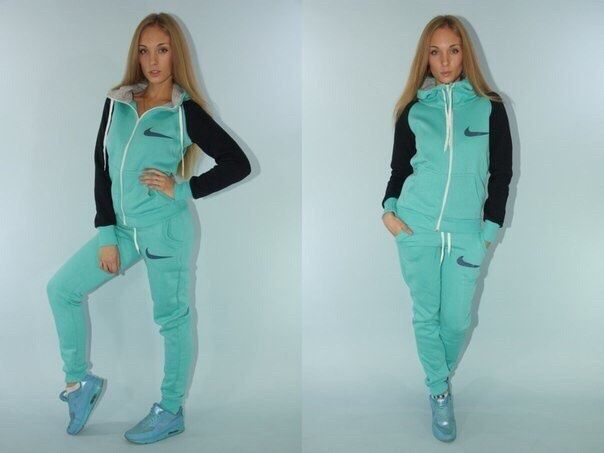 Костюм тройка новый