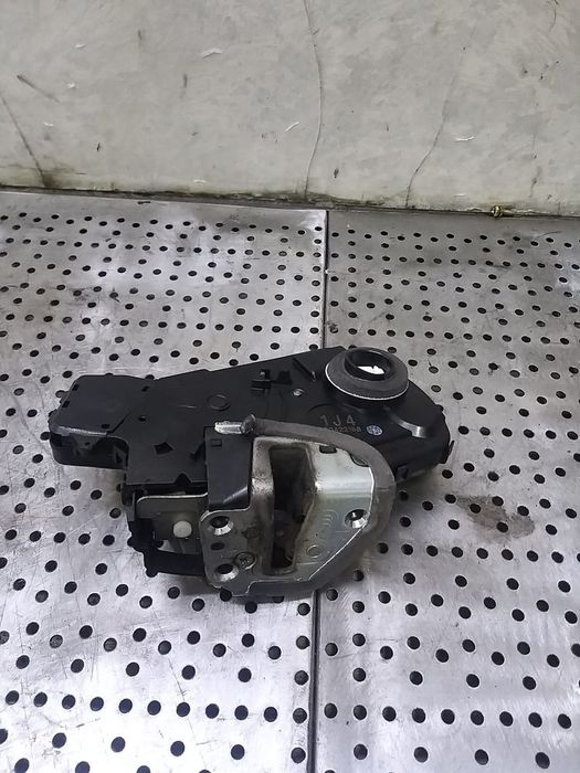 Broasca haion toyota rav 4 3 a3