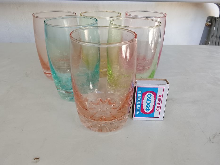 Стаканы, кружки, пепельницы