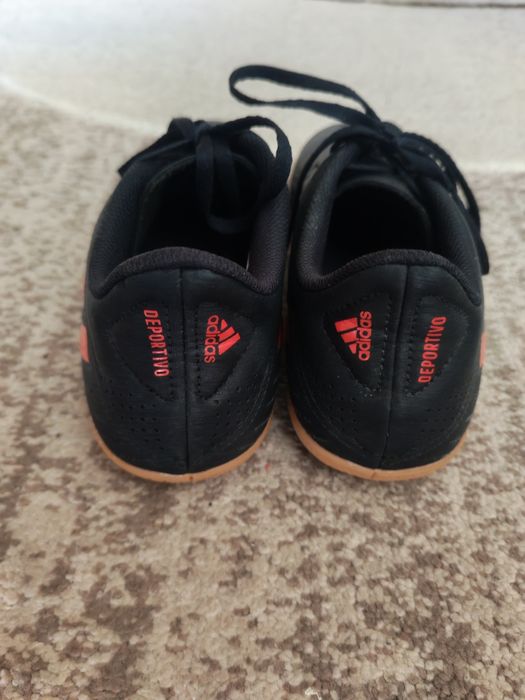 Маратонки   Adidas Deportivo