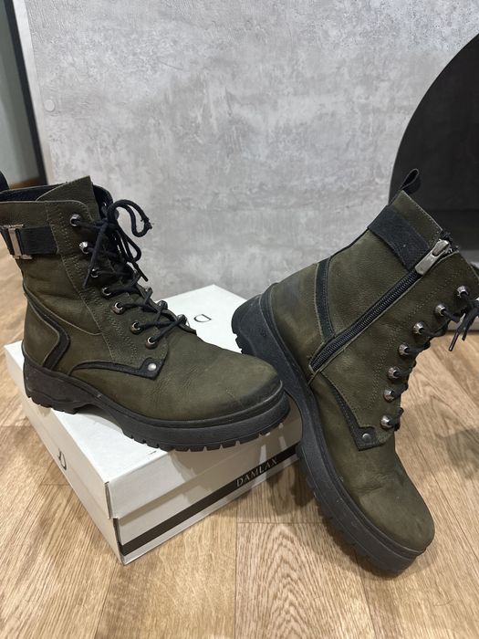 Зимние ботинки женские