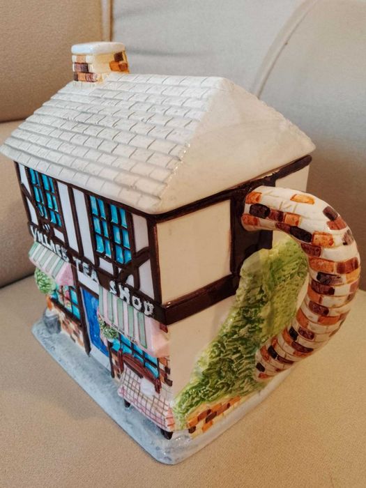 Порцеланов чайник "Селски чаен магазин"