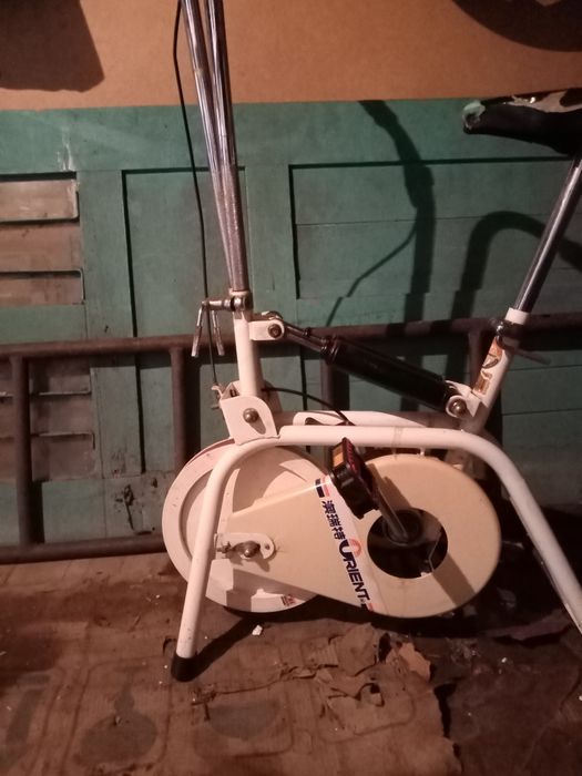 Продам велотринажер