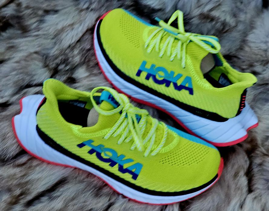 Hoka оригинални дамски сникърси жестоки наситени цветове 38 2/3