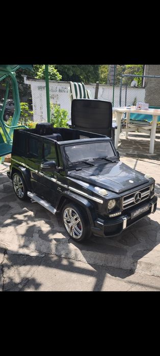 Електрическа кола G class