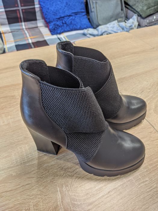 Модные женские ботильоны