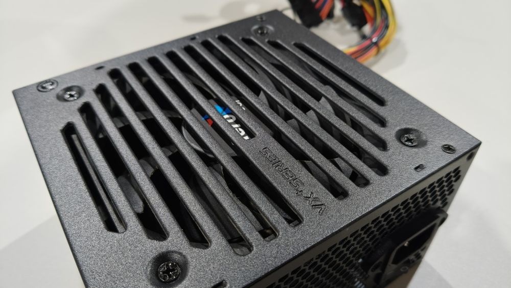 Sursa AeroCool VX PLUS 550