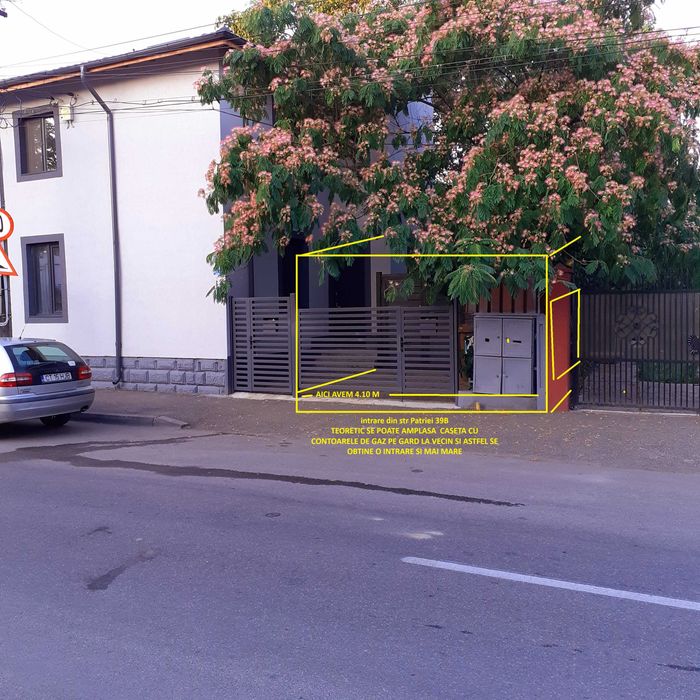 4 camere la curte în  zonă civilizat ,verde și intimă.