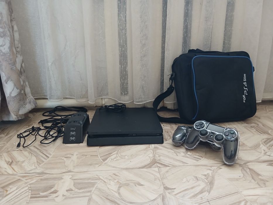 PS 4 Sony приставка