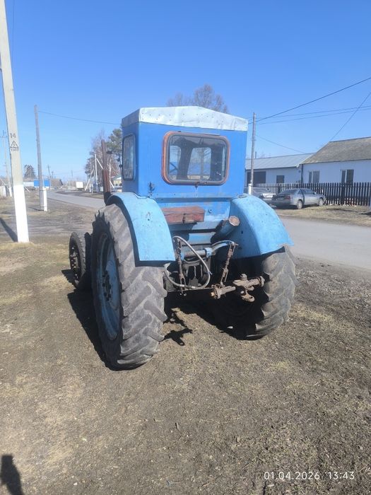 Продам запчасти на т40