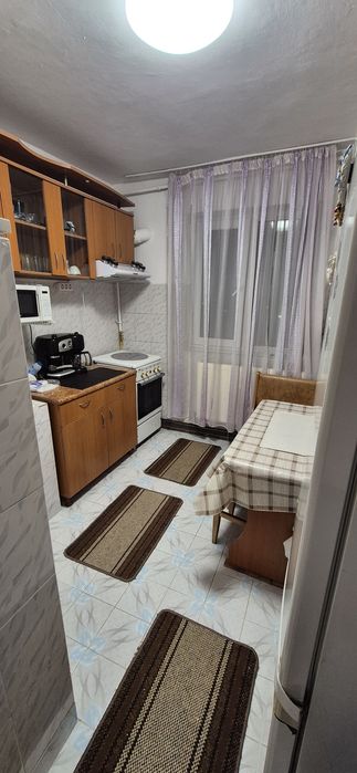 Apartament 2 camere - De inchiriat