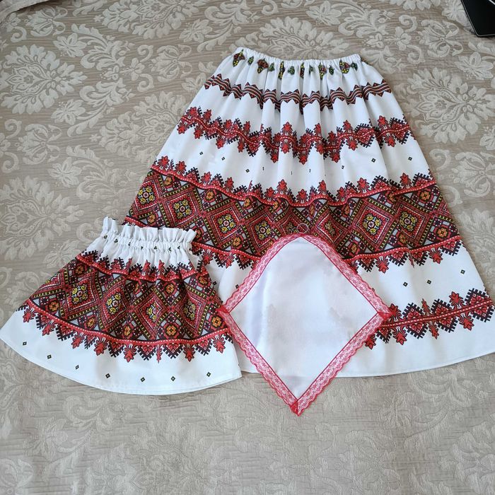 Рокля с народни мотиви