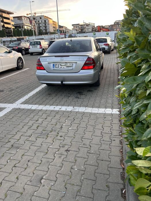 MERCEDES-BENZ E-Class 2004 — imagine 5