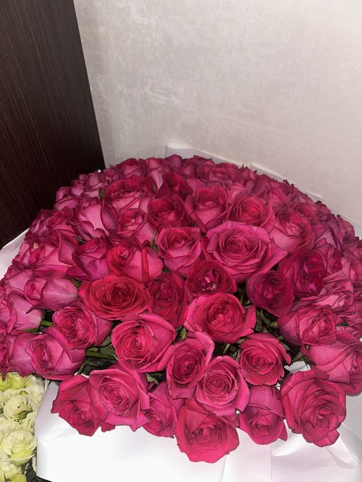 101 роза за 25 тыс тенге