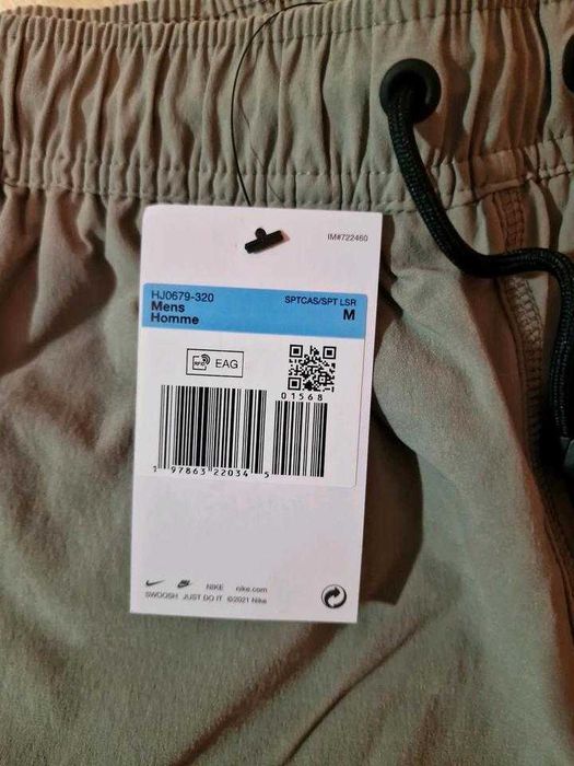 Оригинални шорти Nike Sportswear Regular Pants in Olive