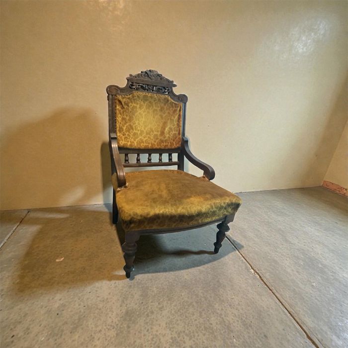 Set canapea si fotolii antice