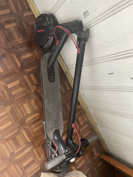 Электросамокат ксиаоми