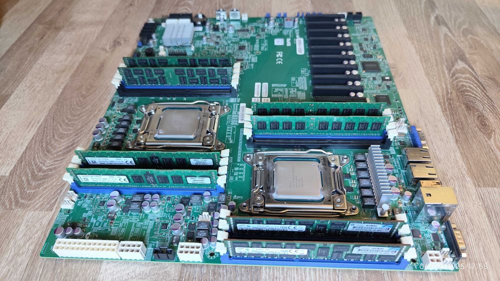 Supermicro X9DRX+-F Motherboard, 64 gb ram, 2 x CPU E5 2696 v2