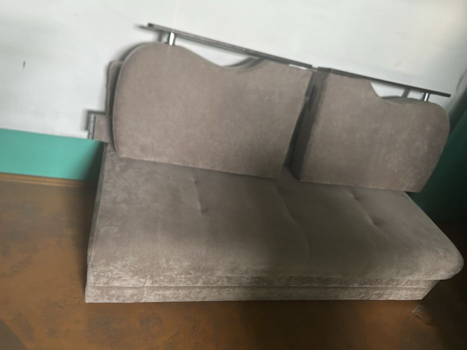 Продам диван в отличном состоянии,
