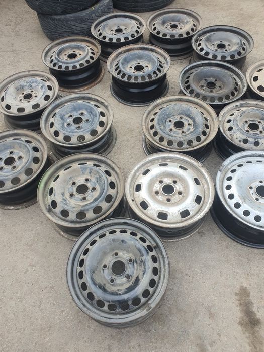 Стальные диски от ауди фолькс.15 ие