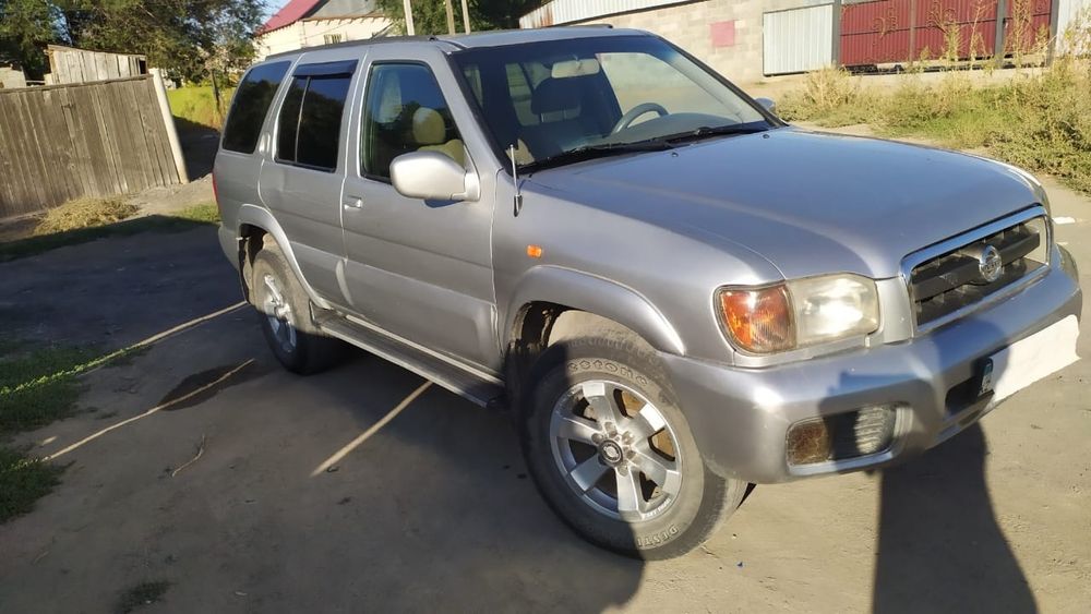 Продам Nissan pathfinder