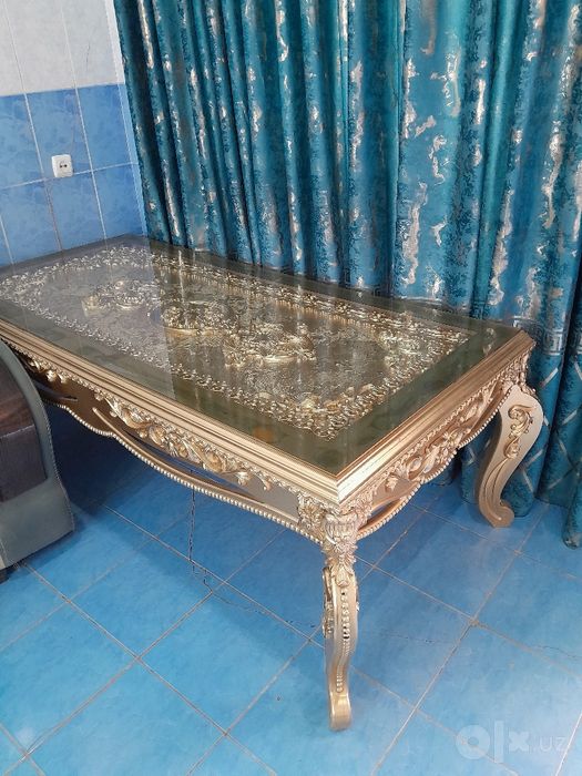 Stol ustar narx kelishiladi