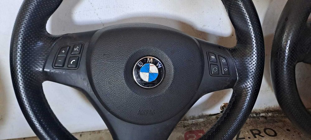 Volan complet M Sport din piele cu comenzi pentru BMW Seria 3 E90 E91 E92 E93, model M Pack