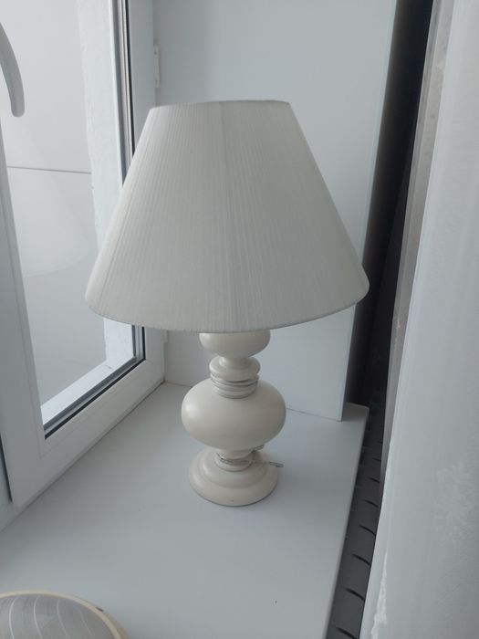 Светильник настольный