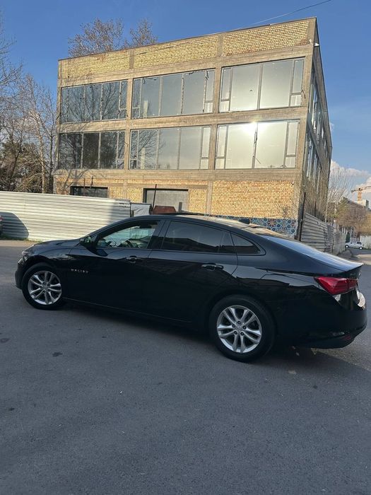 Малибу 2.4 атмосферный 2018 йил сотилади