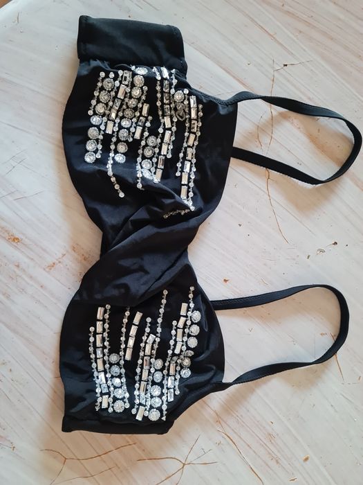 Сутиени CK бански la perla