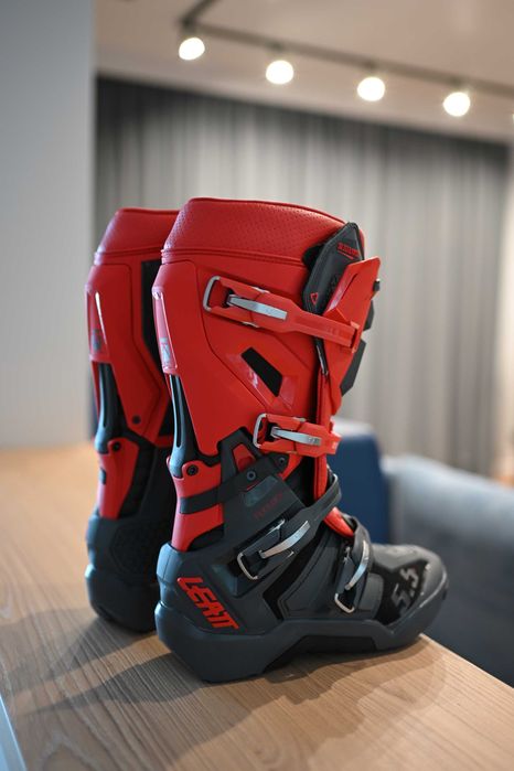 Cizme Leatt Moto ATV 5.5 Flexlock Enduro, marime 43 (ghete nu sidi/alpinestars/gaerne) NOI !