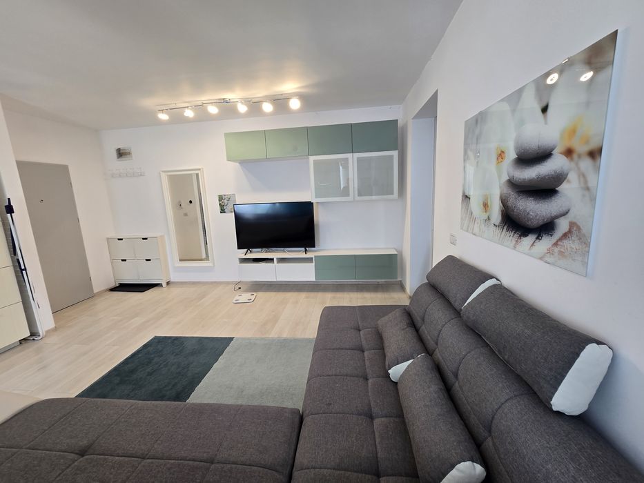 Inchiriez apartament 2 camere