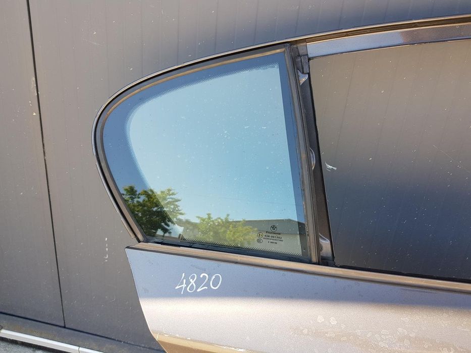 Usa dreapta spate BMW Seria 1 E87 dupa 2005