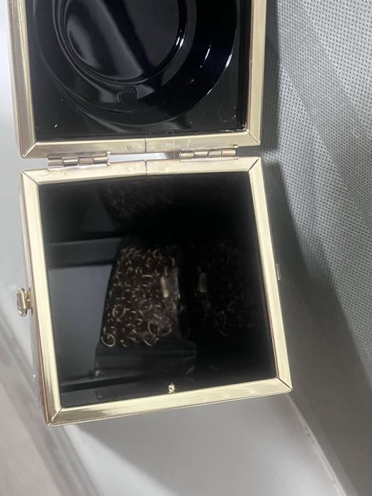 Продам женскую сумку