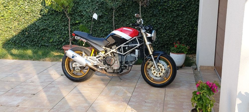 Ducati Monster 900  inmatriculat