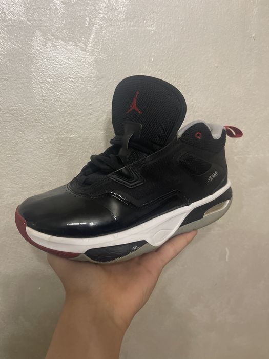 Vand pereche de papuci Jordan Stay Loyal 3