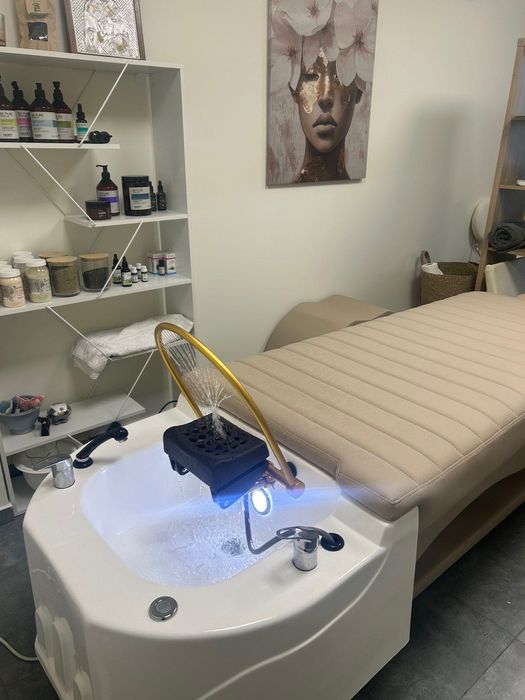 Легло за Спа процедури на глава, коса и скалп Spa Head