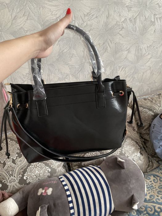 Сумка новая кожаная продвм