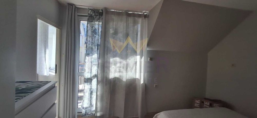 Двустаен апартамент, Окръжна болница
