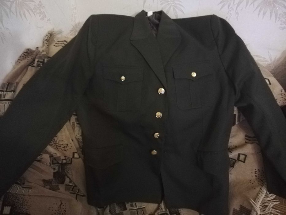 Продам Китель недорого