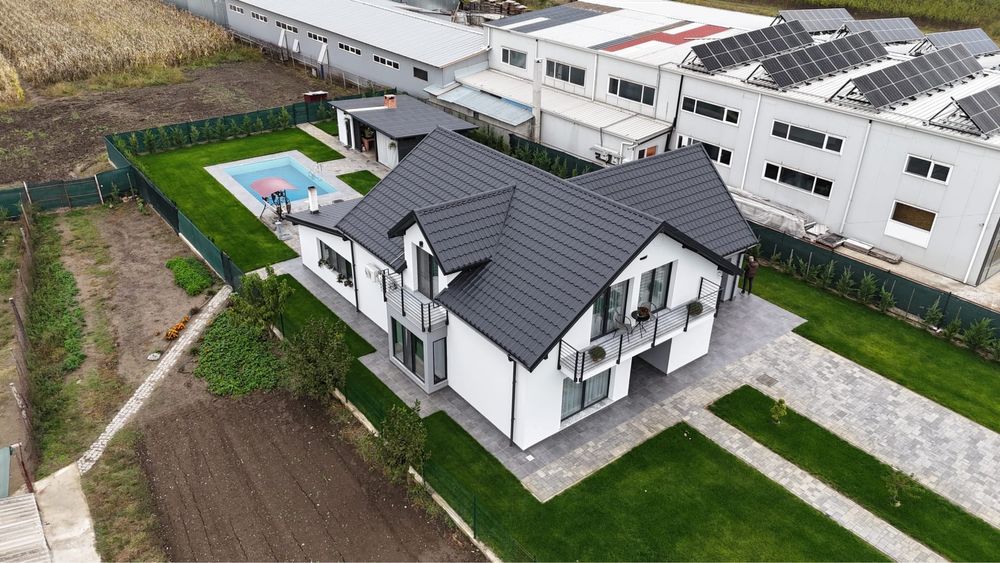 Vand casa in Tecuci 5500mp