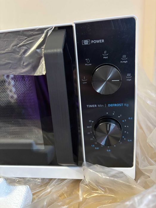 Vand Cuptor cu microunde SHARP RCS200TW NOU - NEUTILIZAT